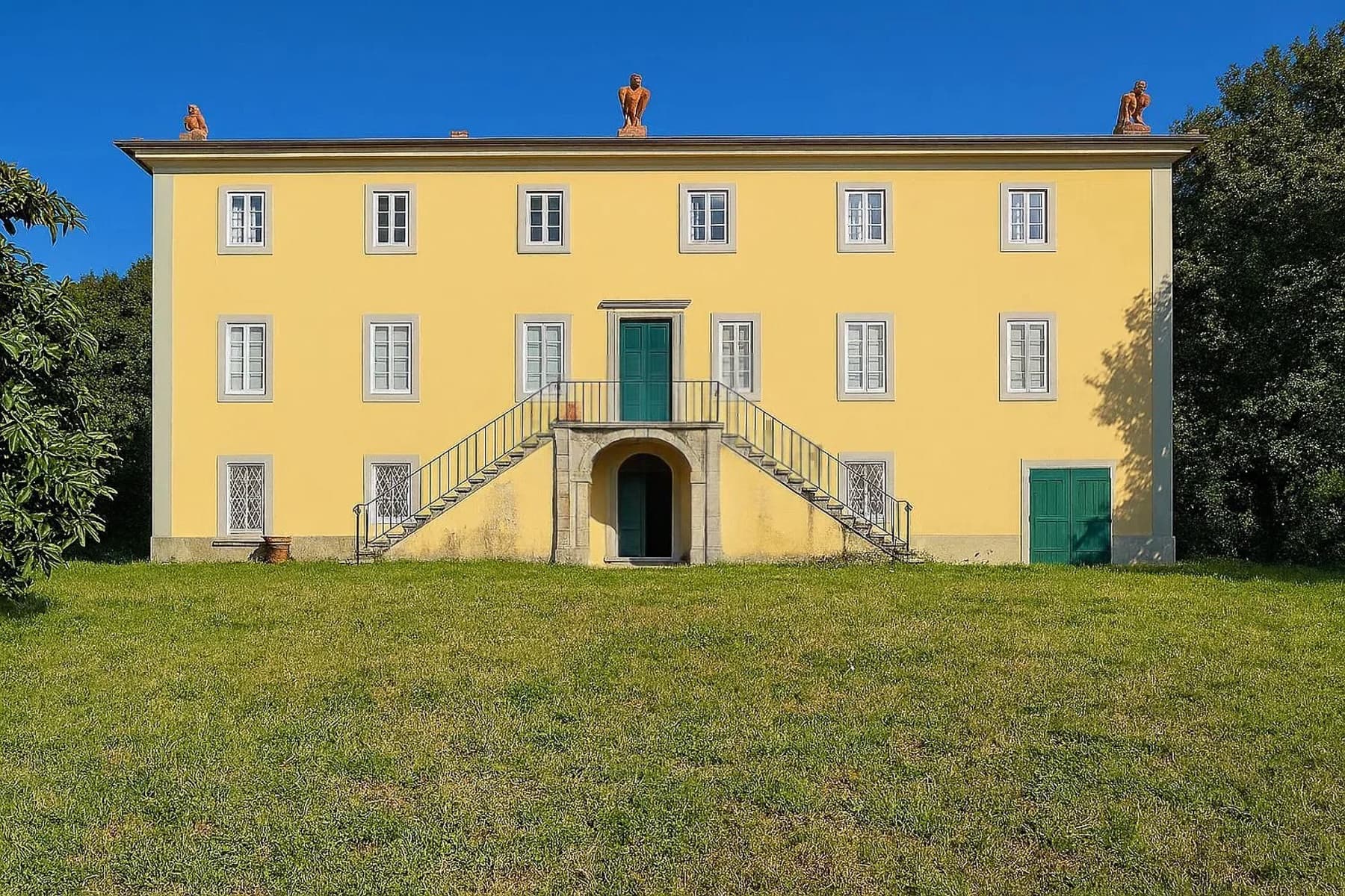Charming Villa in Lucca, Heart of Tuscany