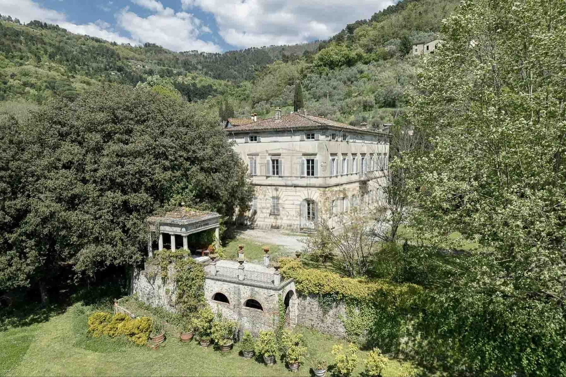 Charming Villa in Lucca, Tuscany