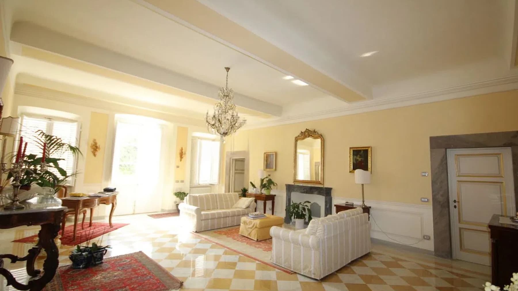 Charming Villa in Lucca, Heart of Tuscany