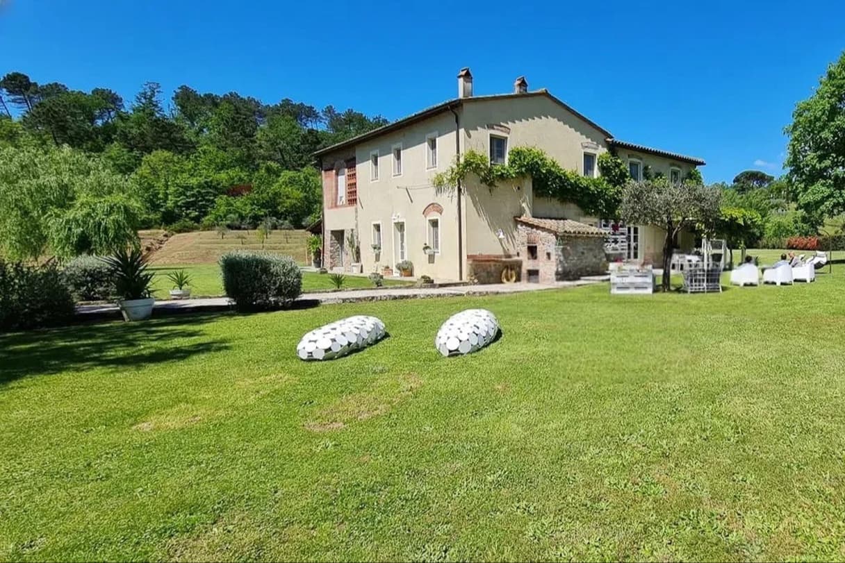 Charming Villa in Lucca, Tuscany