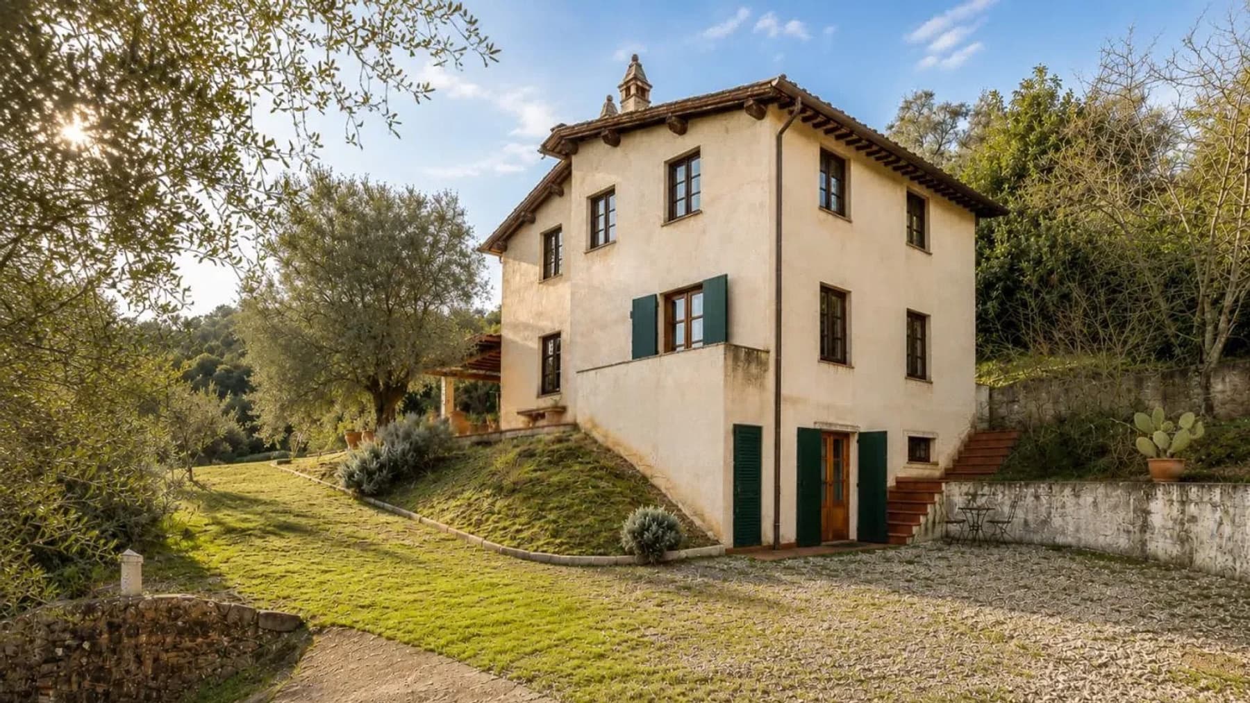 Charming Country House in Lucca, Tuscany