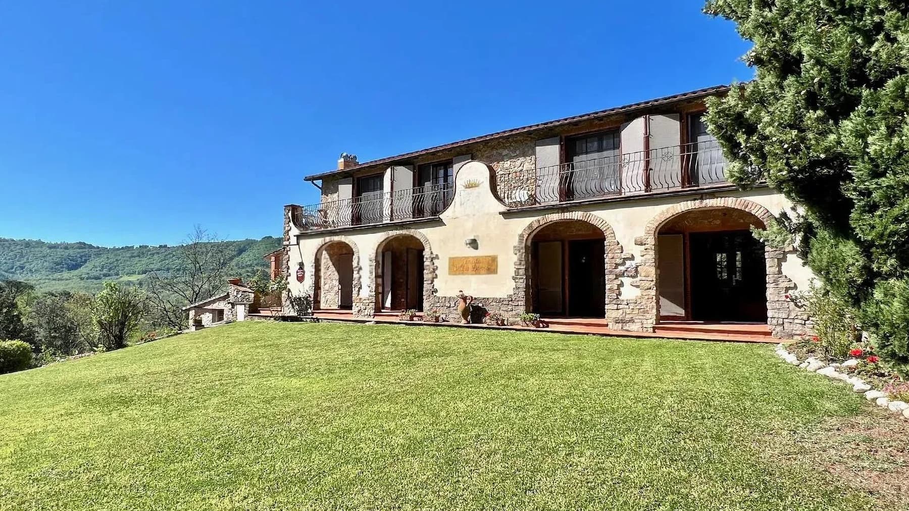 Charming Villa in Lucca, Heart of Tuscany