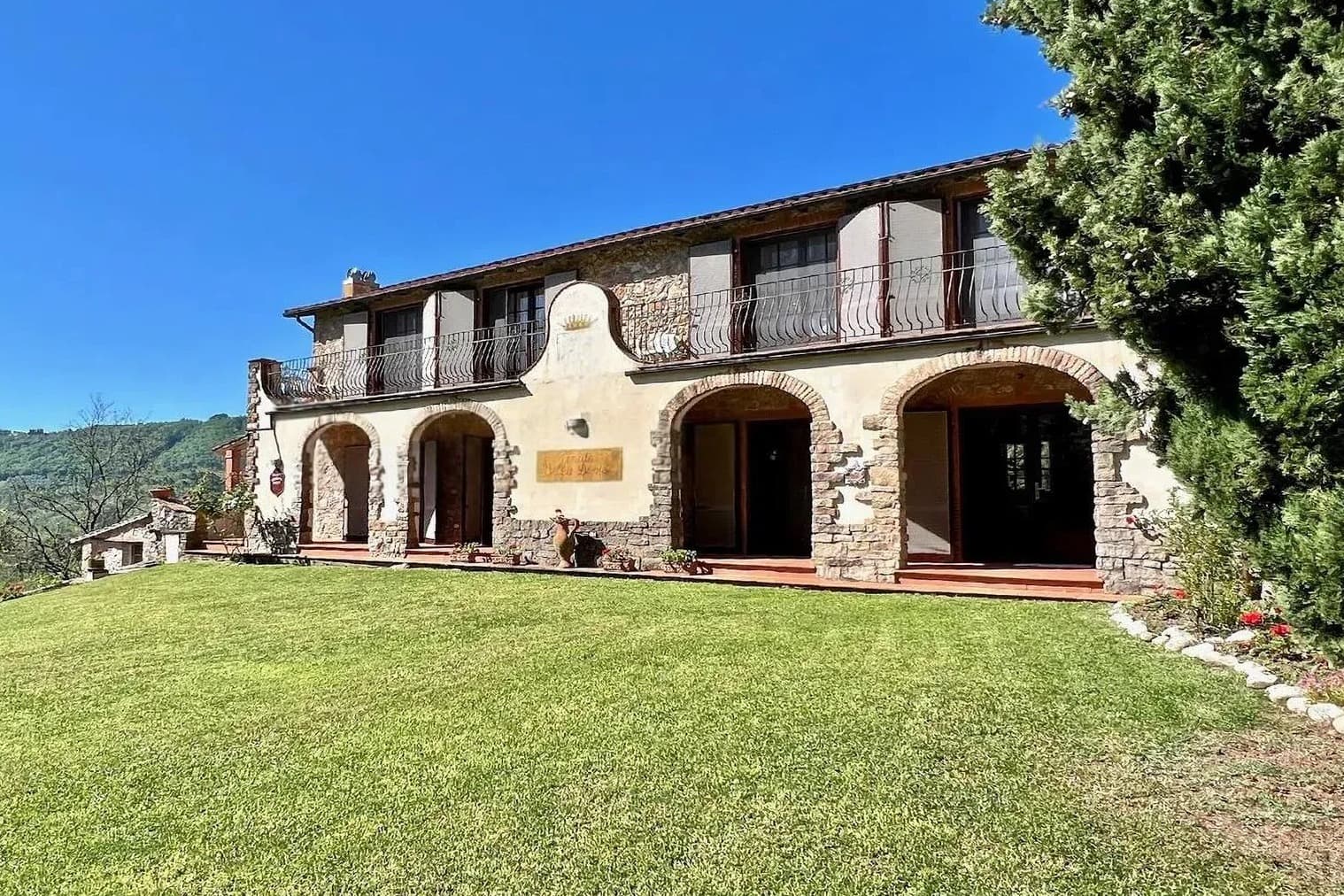 Charming Villa in Lucca, Heart of Tuscany