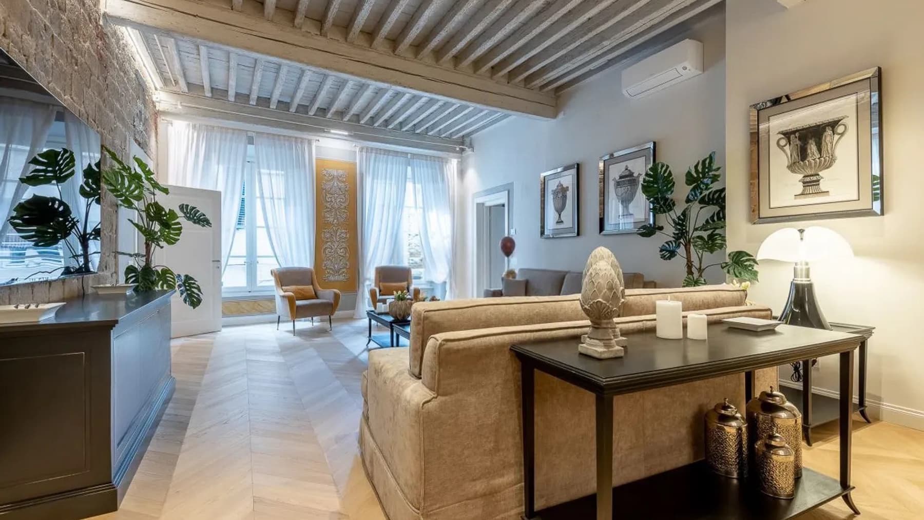 Charming Apartment in Lucca, Tuscany