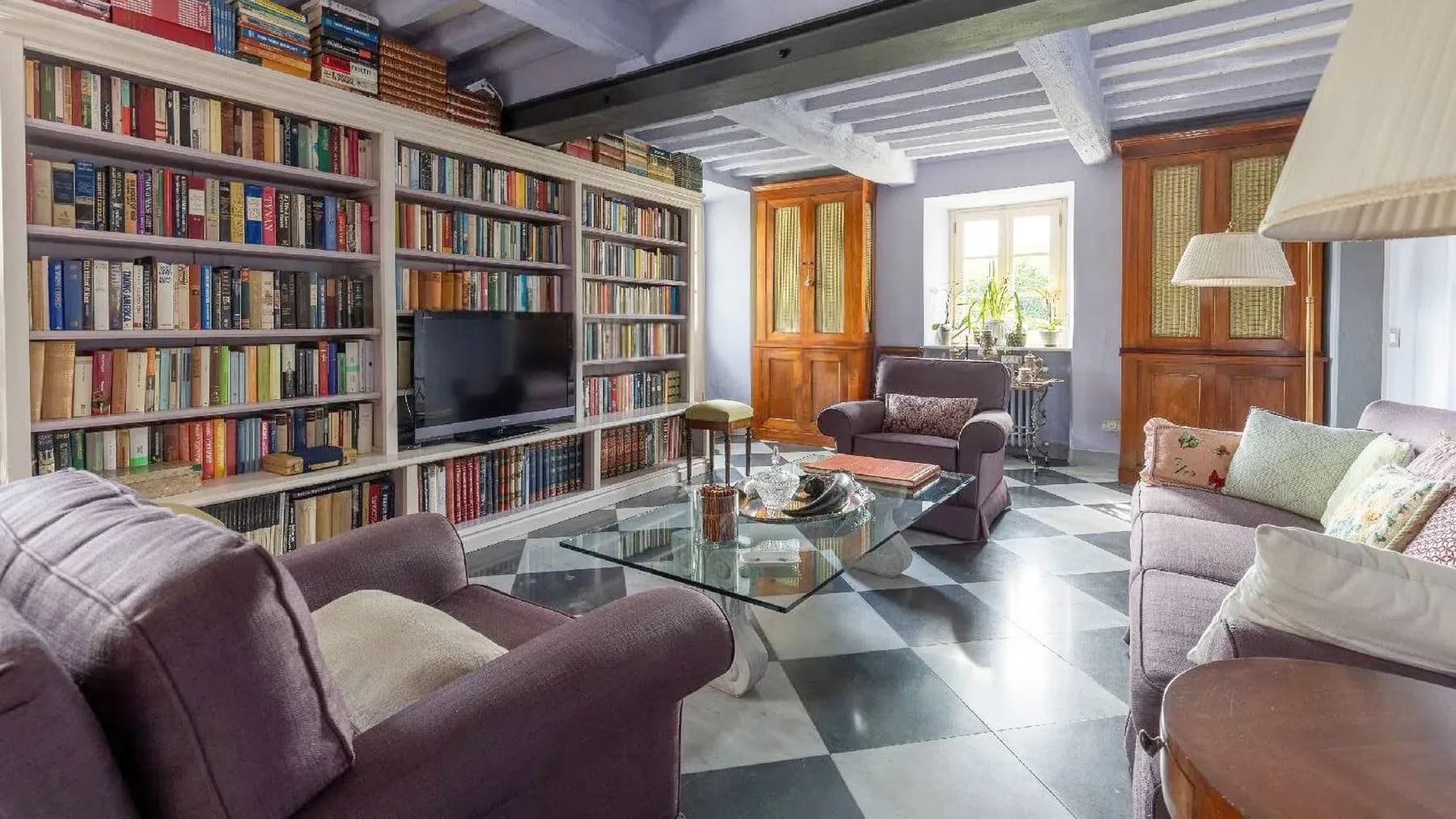 Interiors (7)