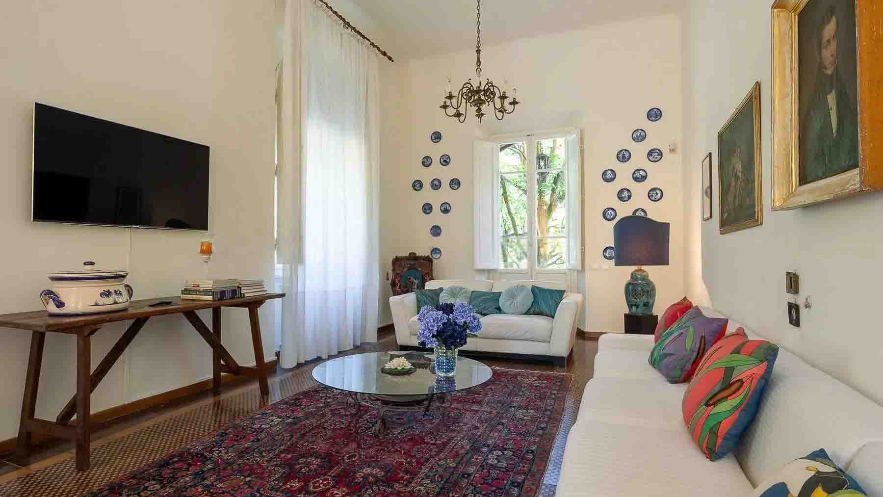Charming Villa in Lucca, Tuscany