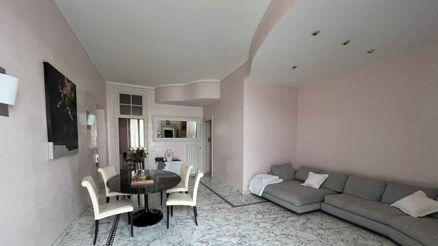 Appartamento elegante a Ospedaletti, vista mare