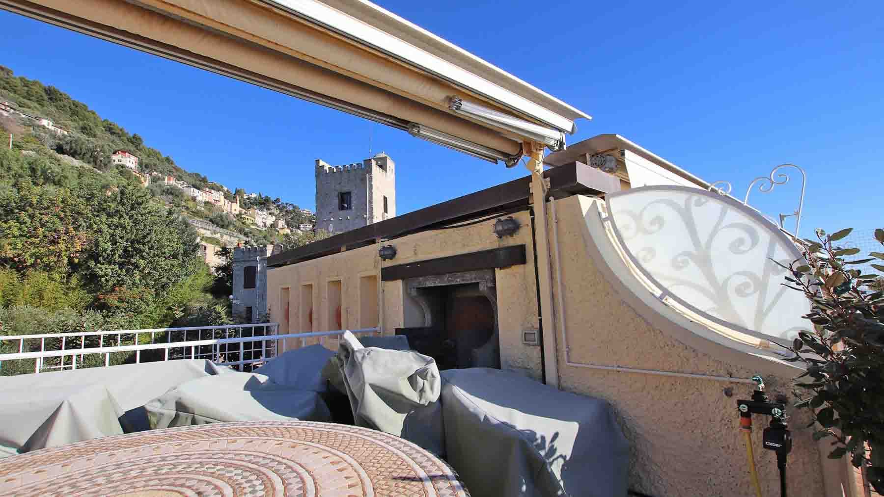 Exteriors (10)