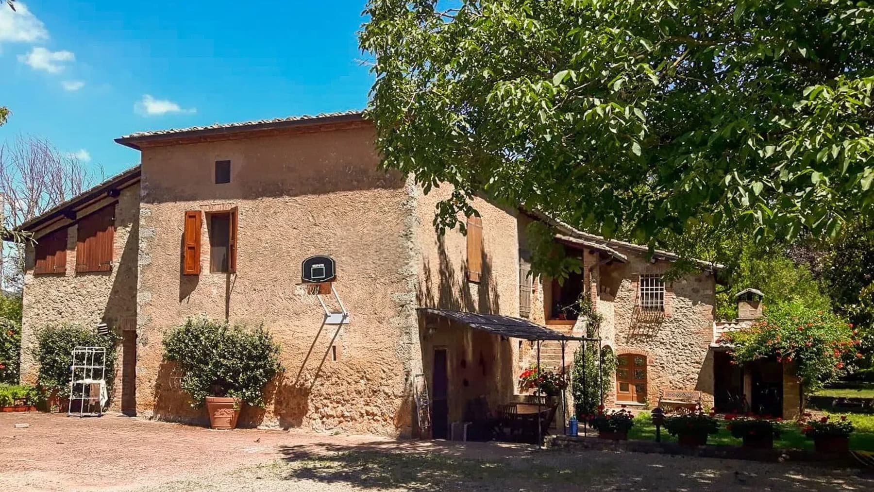 Charming Villa in Ponte Allo Spino, Tuscany