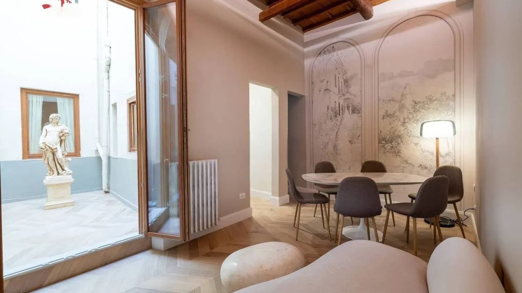 Charming Apartment in Florence, Tuscany