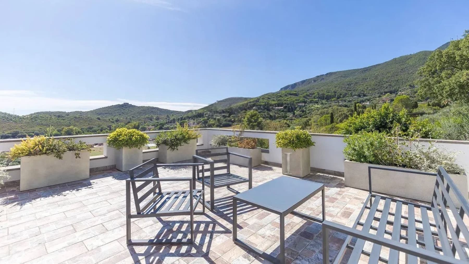 Villa con Vista Mare a Porto Ercole, Toscana