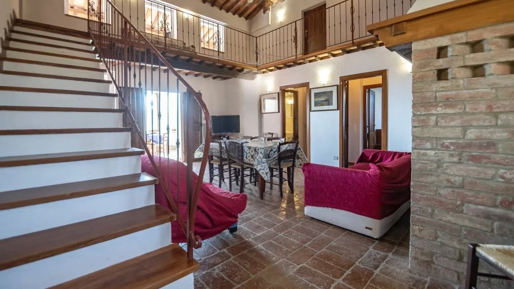 Casale di lusso a Buonconvento, Toscana, 1200 mq