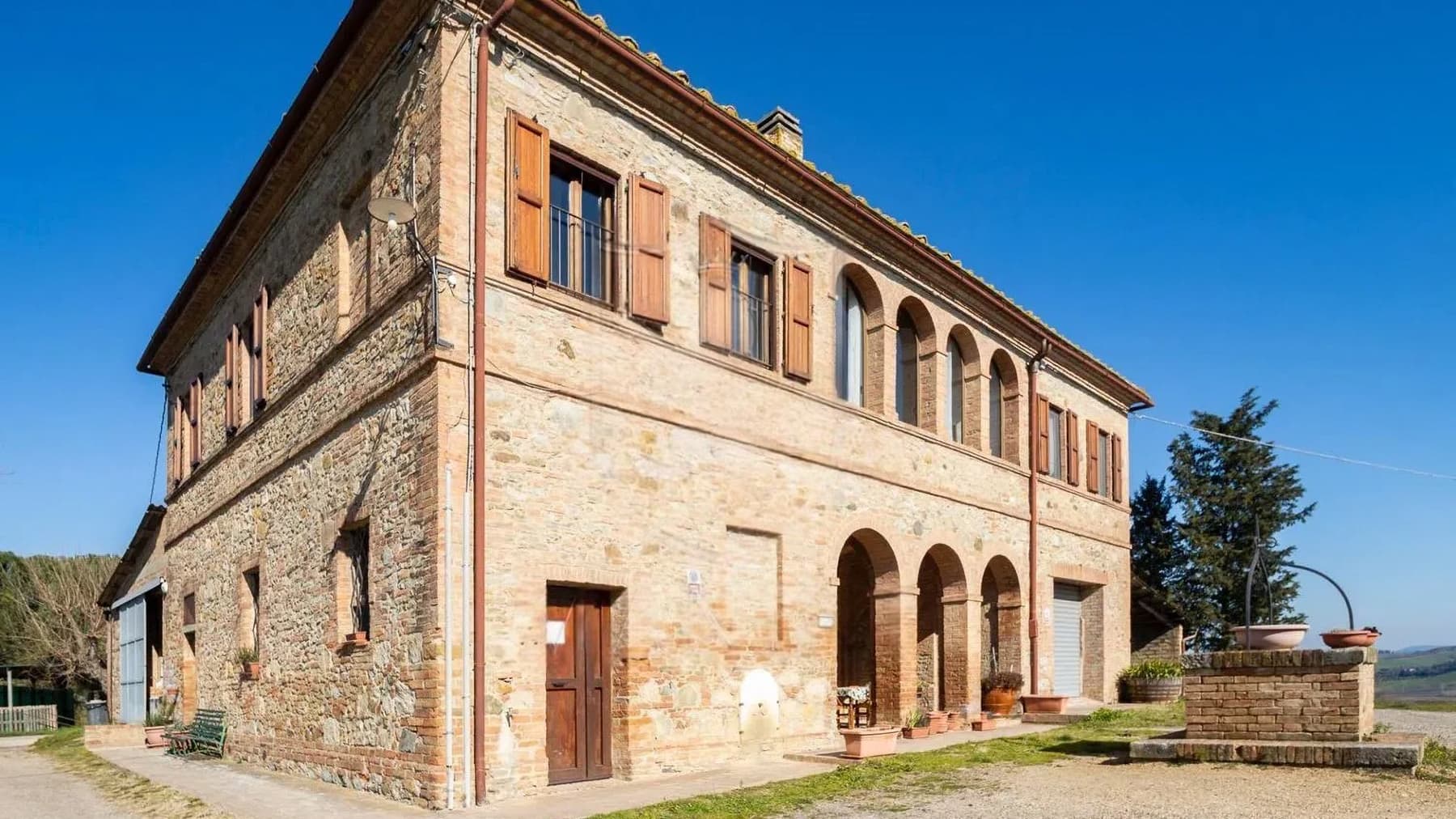 Casale di lusso a Buonconvento, Toscana, 1200 mq