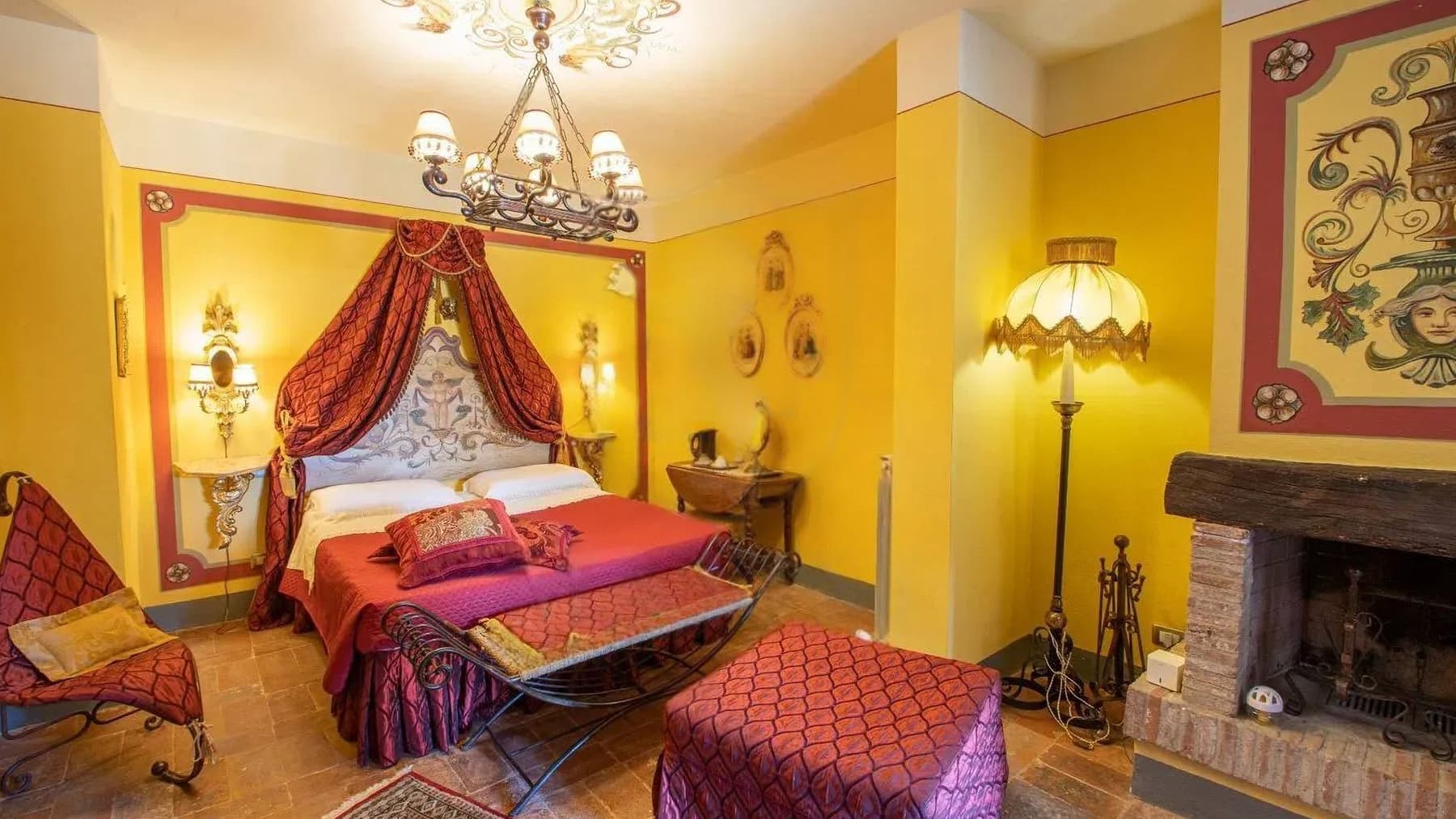Interiors (7)