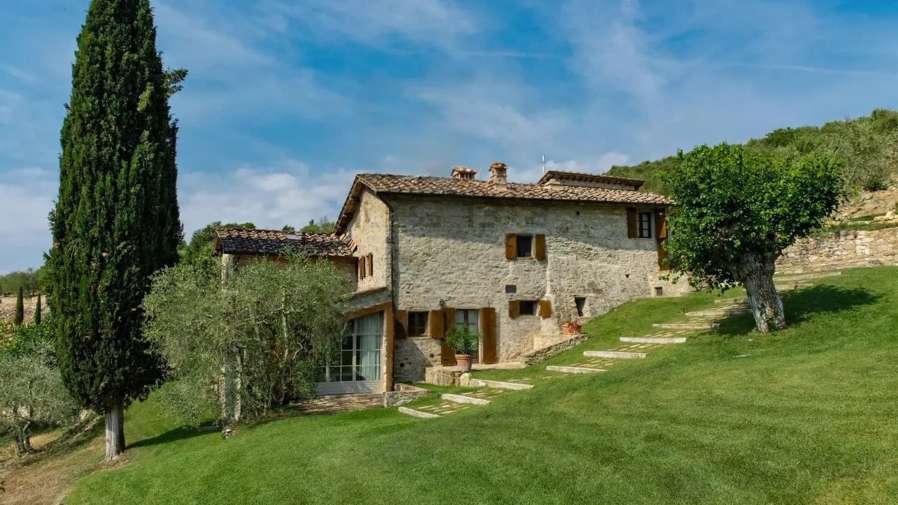 Casale con piscina e Spa nel Chianti, Radda in Chianti