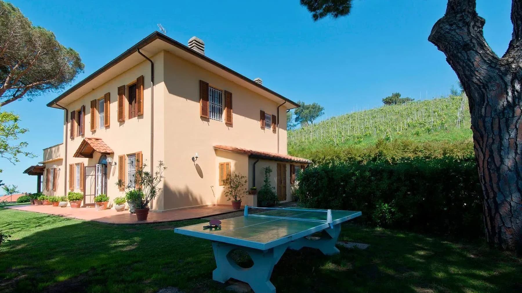 Villa a Corsanico con vista mare e piscina, Toscana