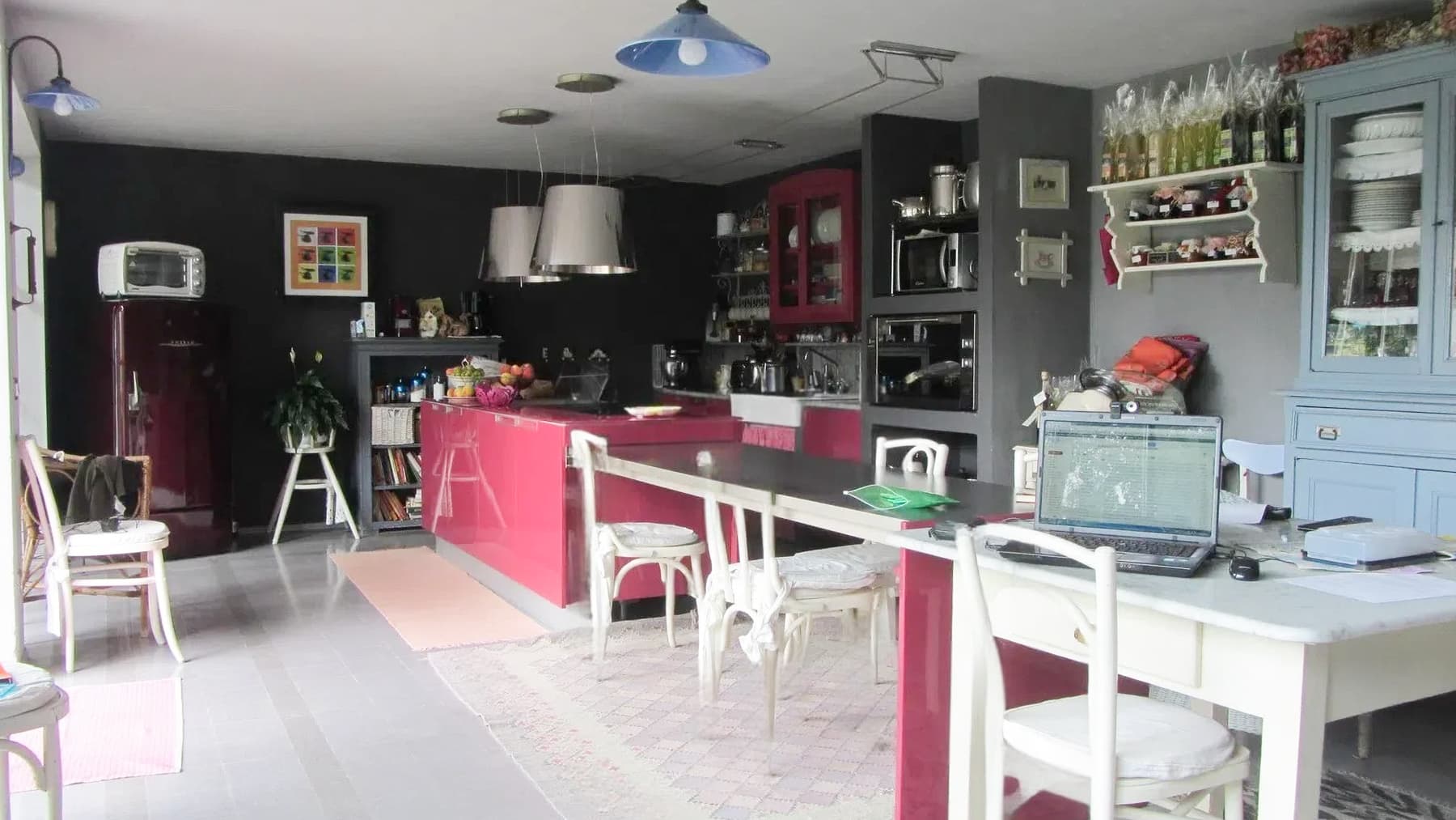 Interiors (1)