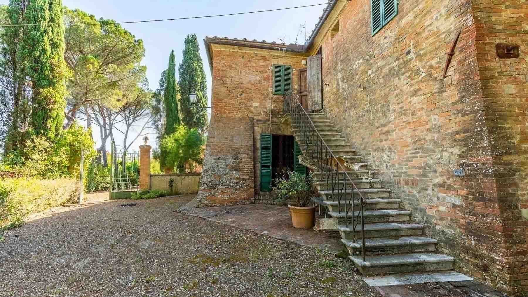 Exteriors (9)