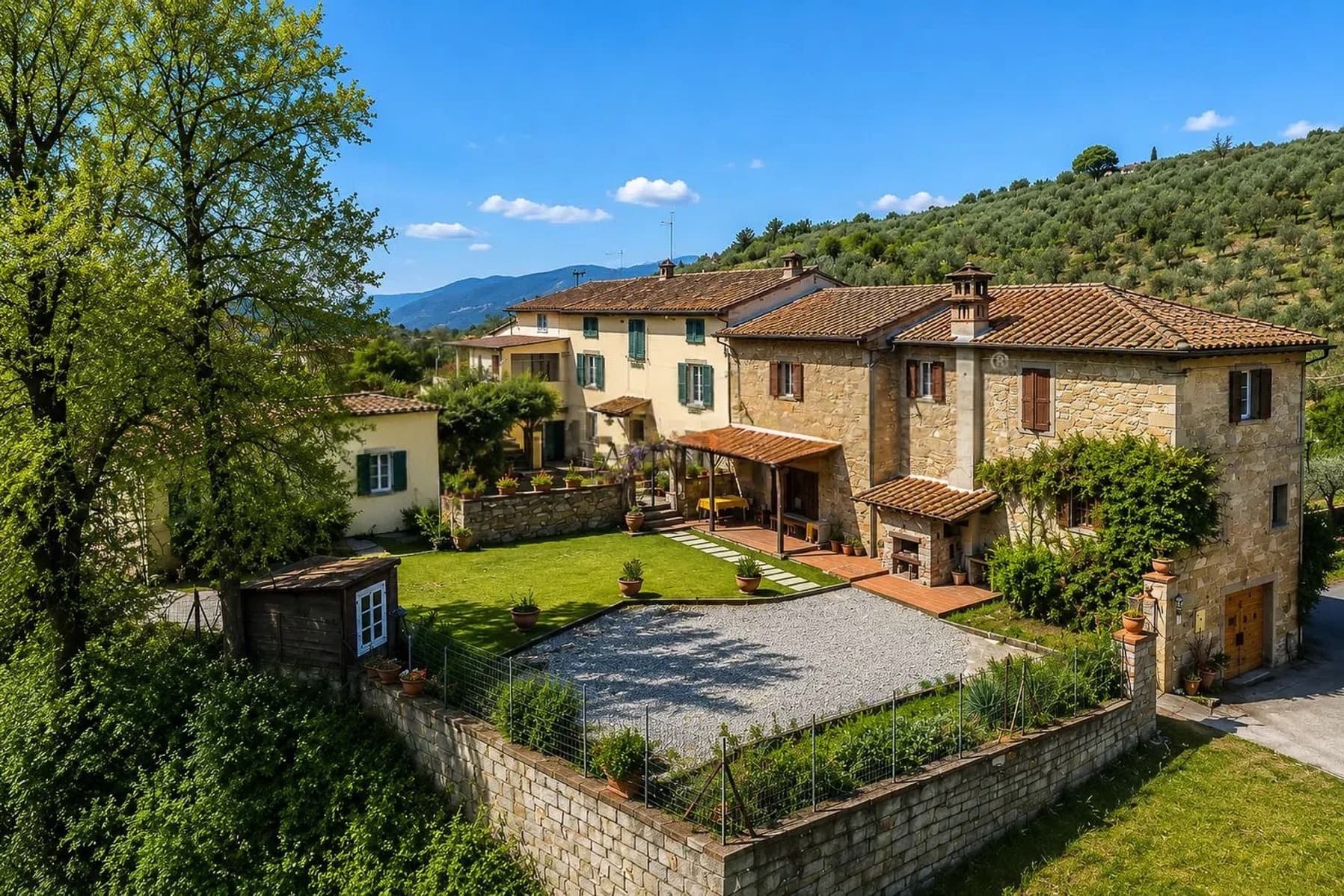 Rustic Country House in Charming Lucca, Tuscany