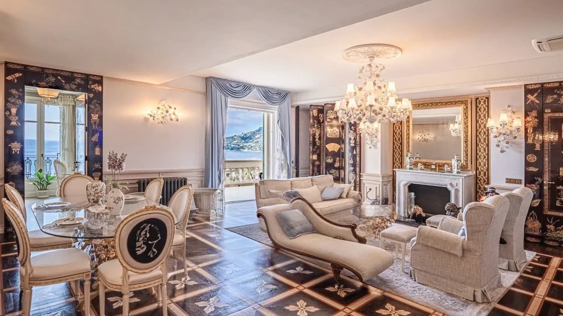 Charming Apartment in Ospedaletti, Liguria