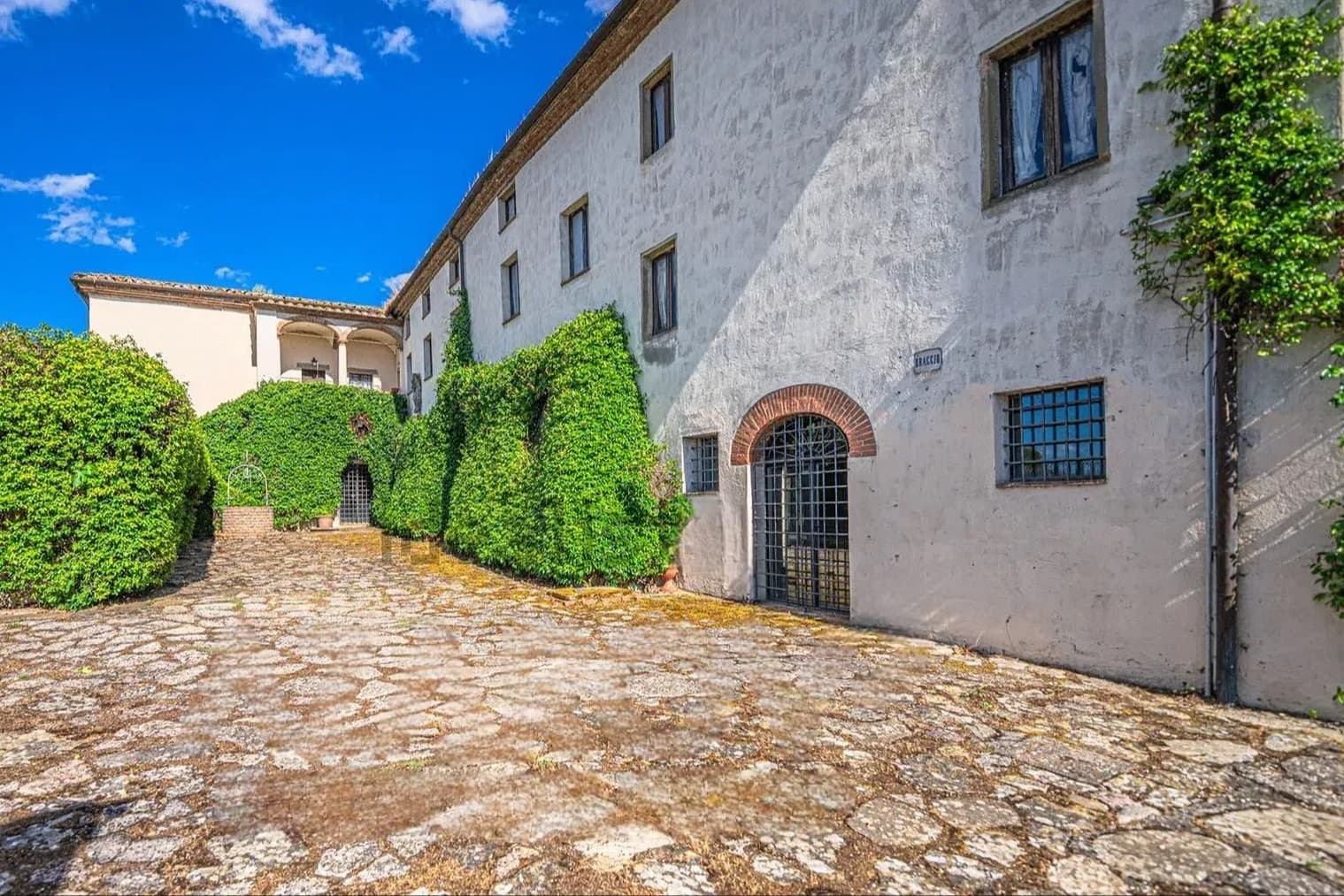 Charming Villa in Magione, Heart of Umbria