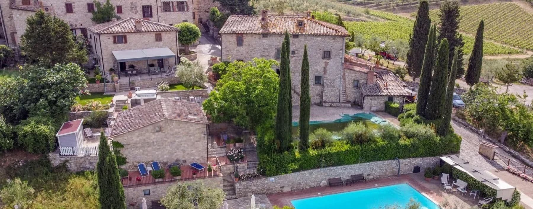 Estate-Complex in Casanova D'ama, Tuscany