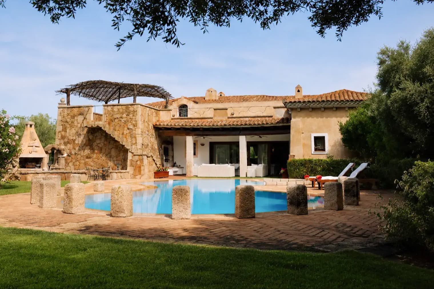 Charming Villa with Pool in Porto Rotondo, Sardinia