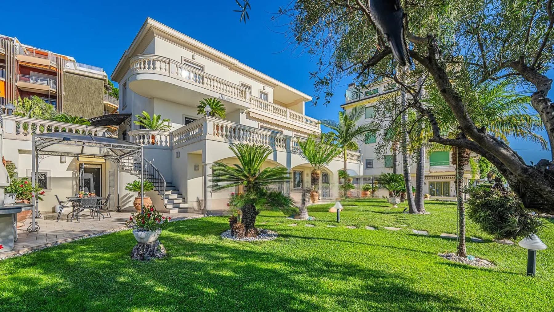 Elegant Villa in Sanremo, Liguria's Coastal Charm