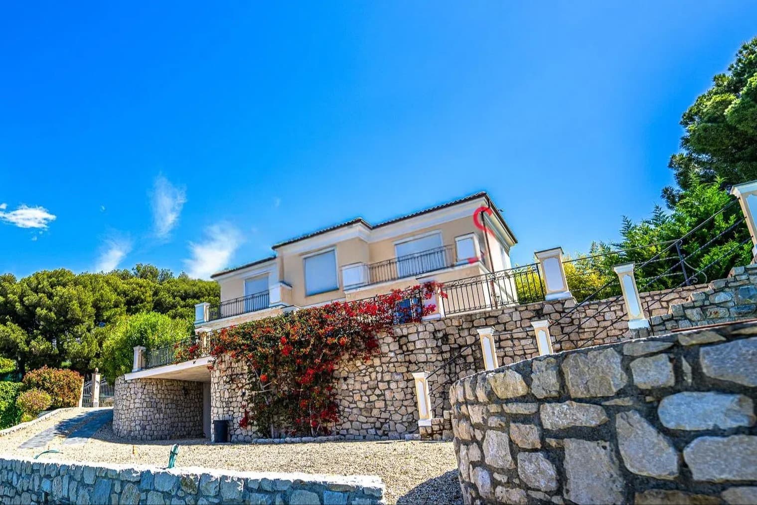 Elegant Villa in Vallecrosia, Liguria