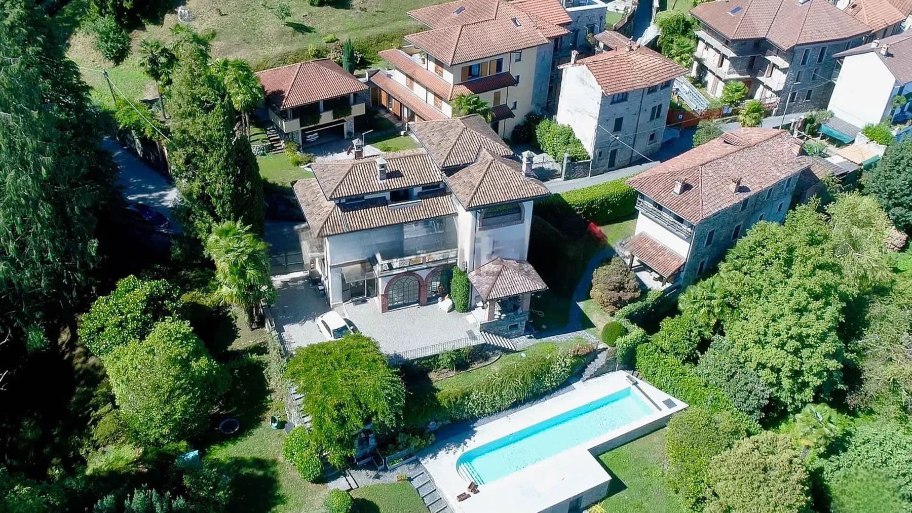 Villa Liberty con Piscina, Stresa sul Lago Maggiore