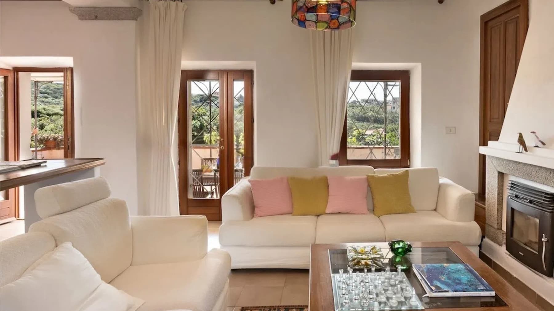 Interiors (15)