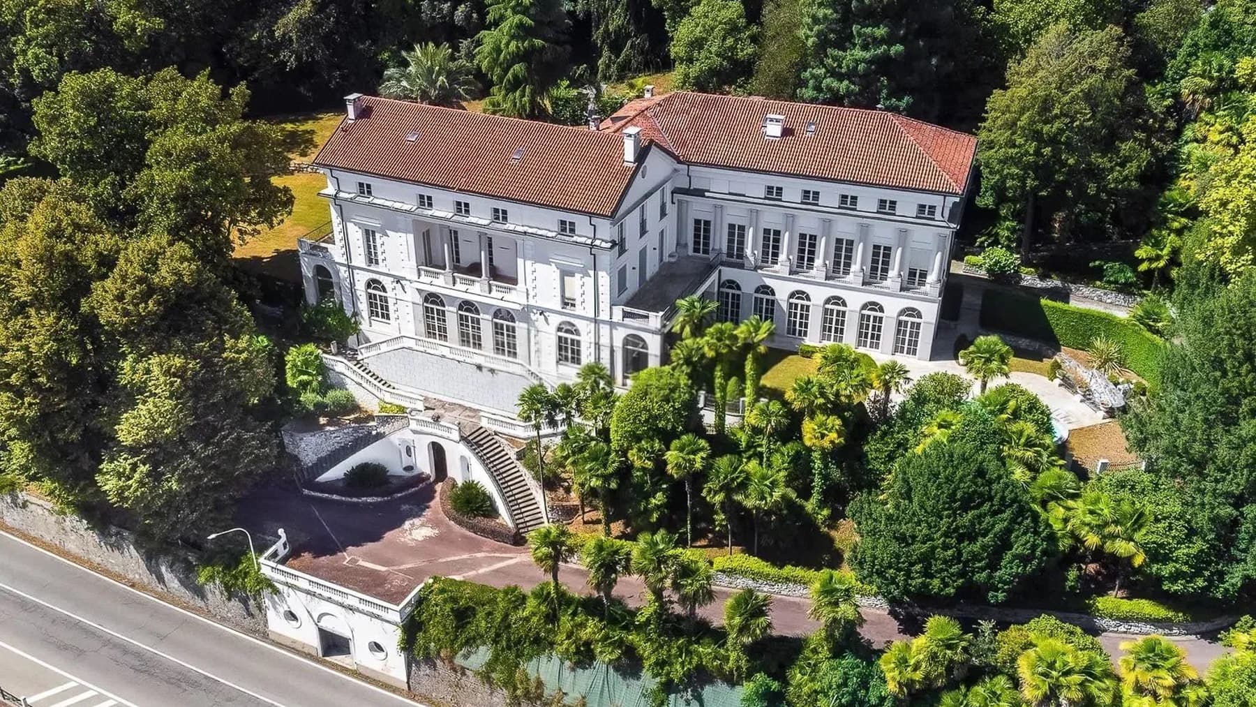 Villa storica a Belgirate, sul Lago Maggiore