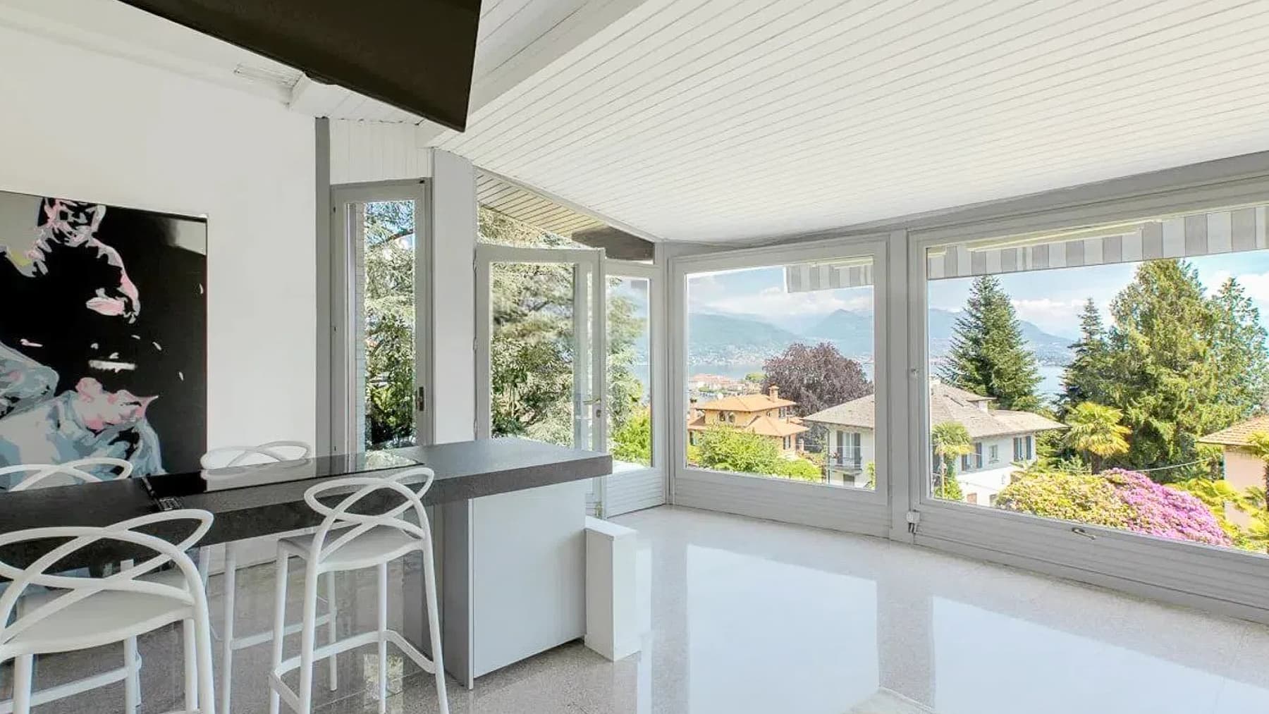 Stunning Villa Overlooking Lago Maggiore, Stresa