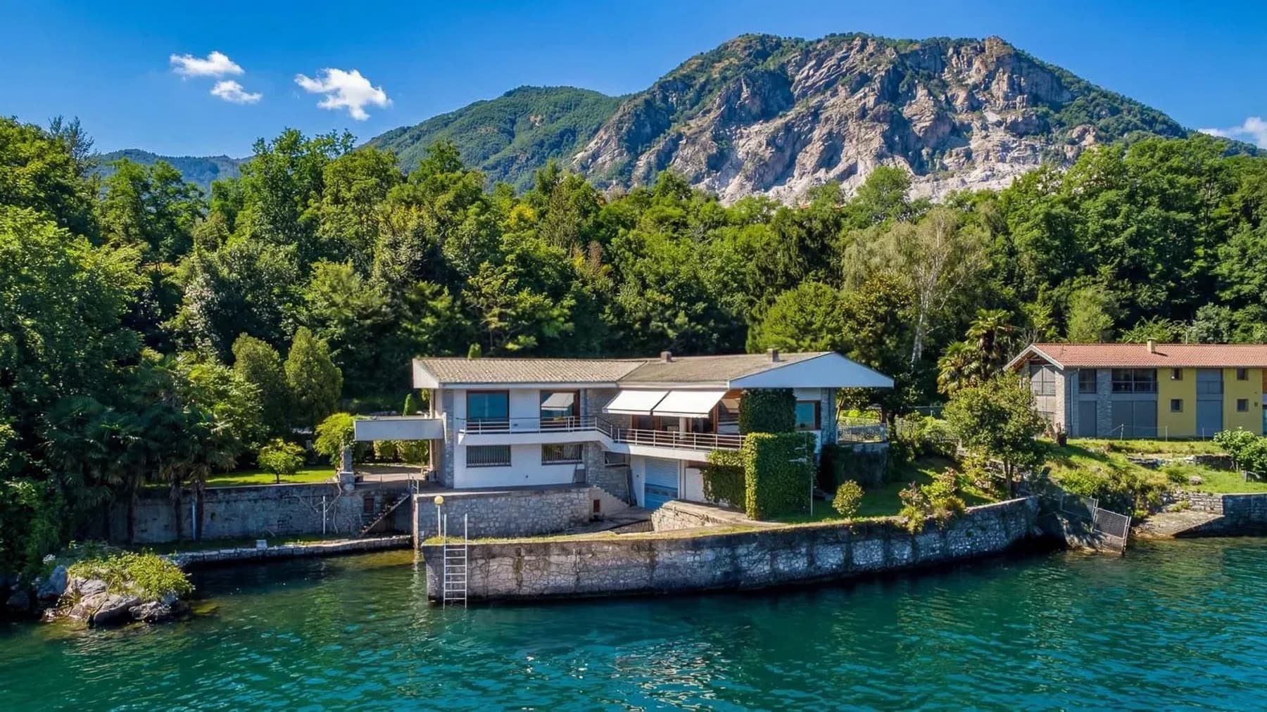 Villa Pieds dans l'Eau a Verbania, Lago Maggiore
