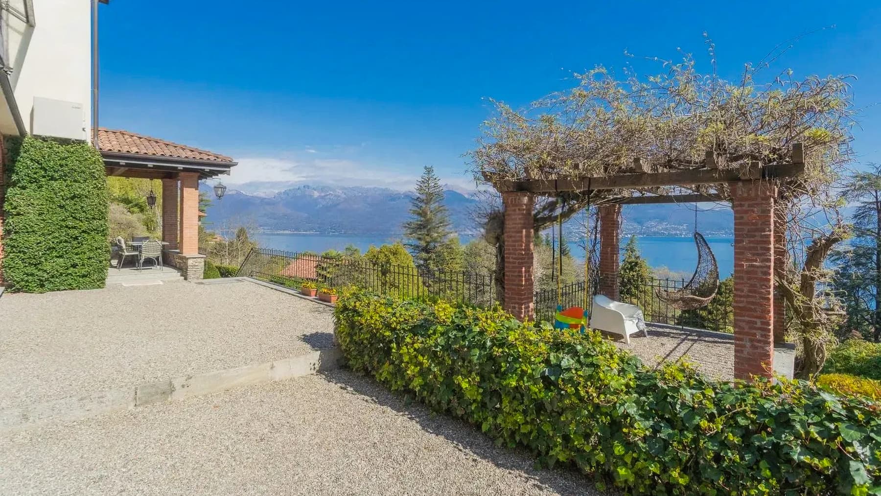 Villa in Stresa Near Lago Maggiore, Piemonte