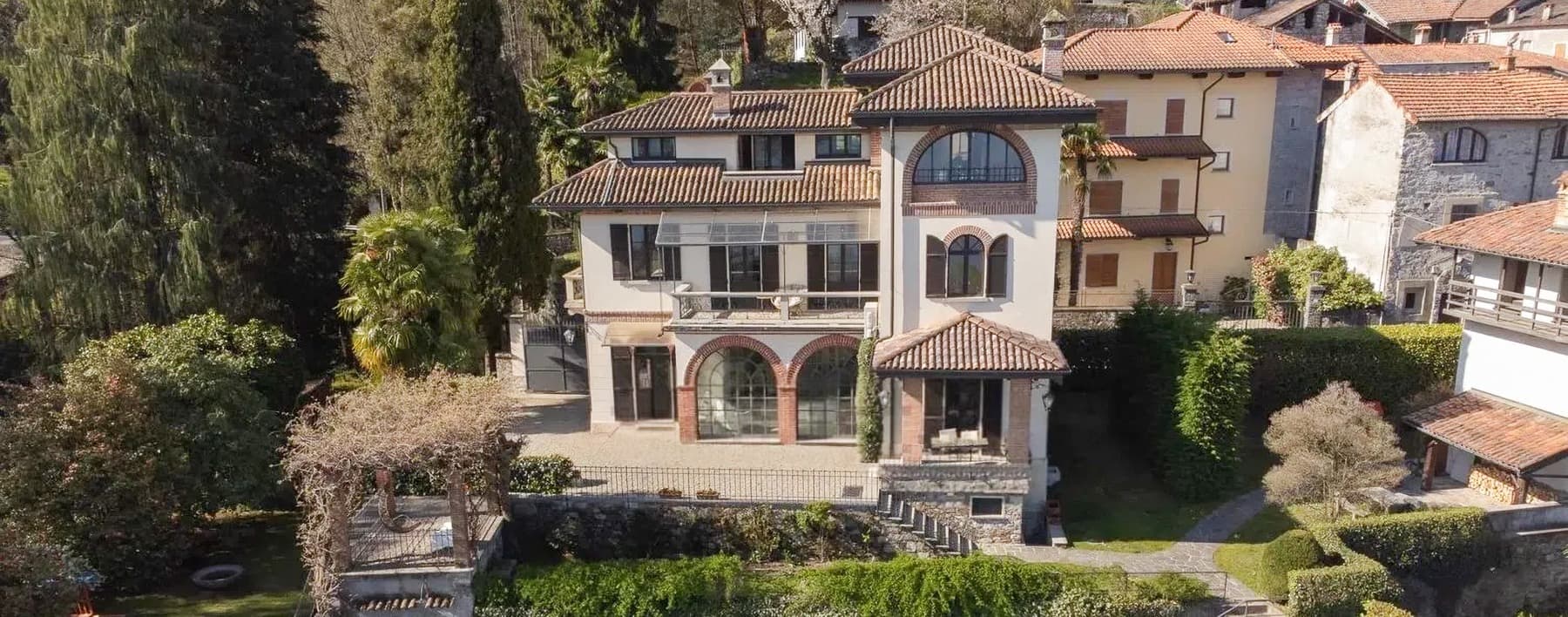 Villa in Stresa Near Lago Maggiore, Piemonte
