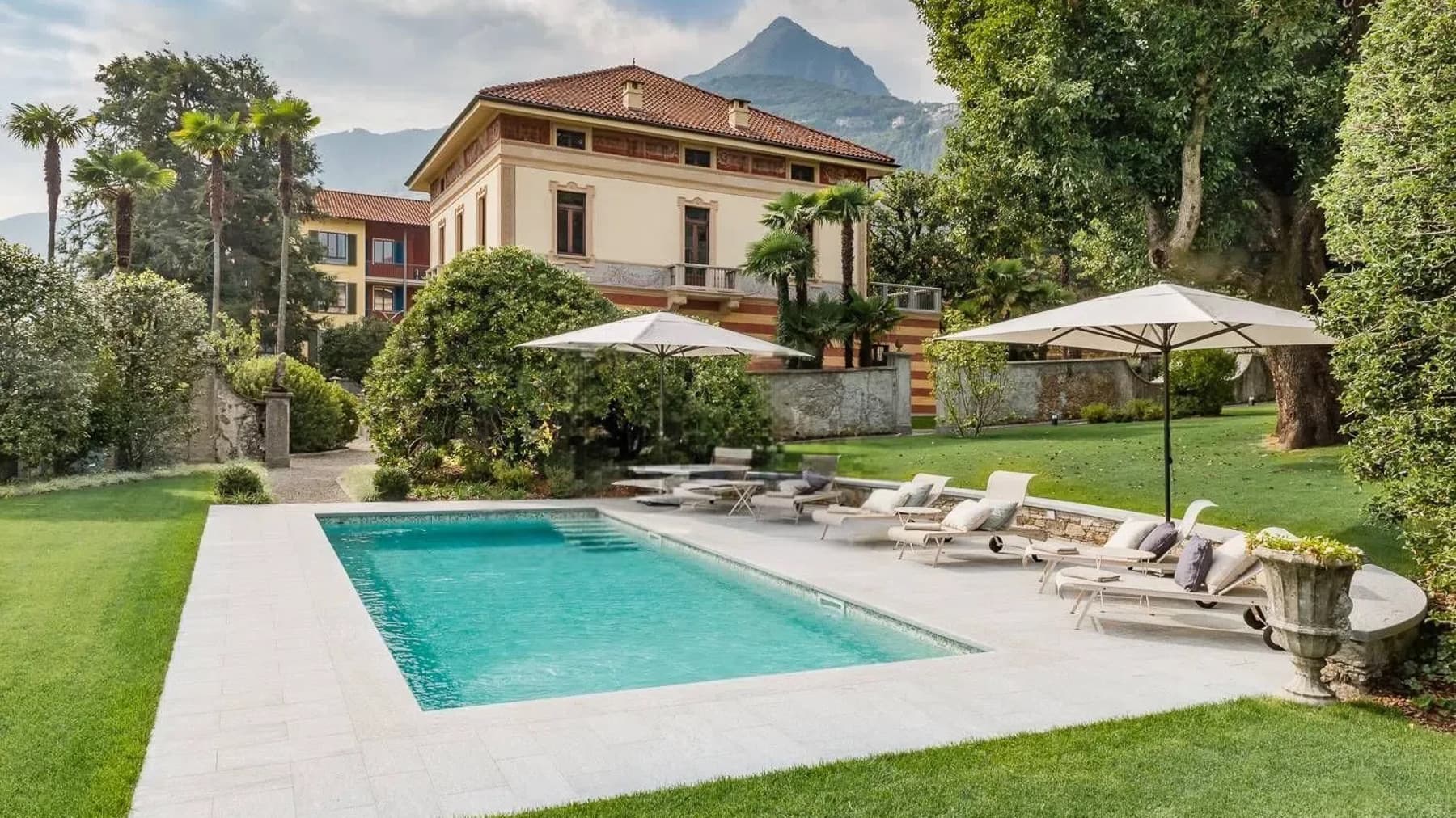 Villa storica sul Lago Maggiore a Cannero Riviera