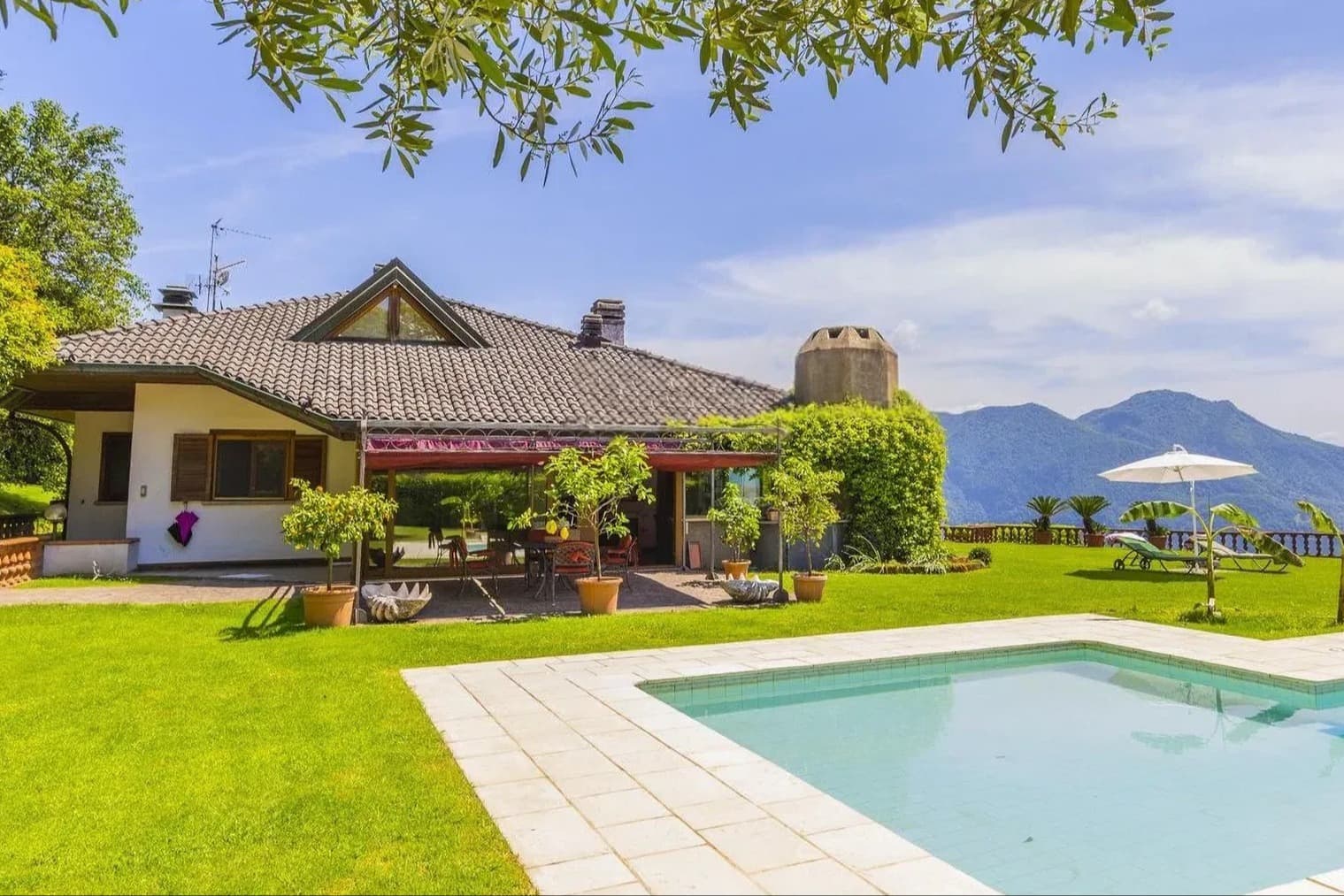 Charming Villa in Cissano, Piedmont