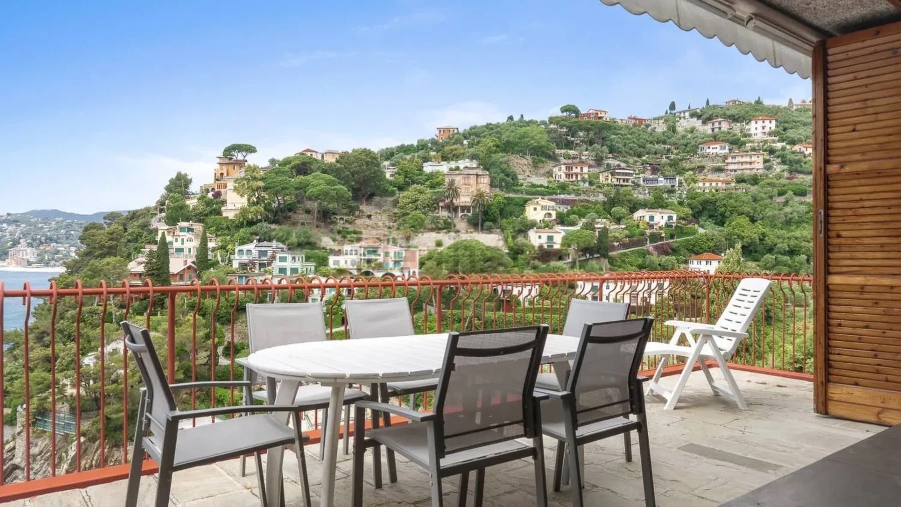 Appartamento esclusivo a Zoagli, vista mare e privacy