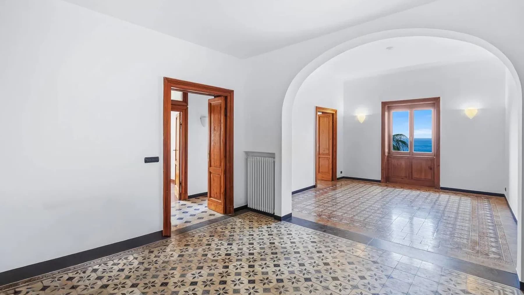 Appartamento esclusivo a Pieve Ligure con vista mare