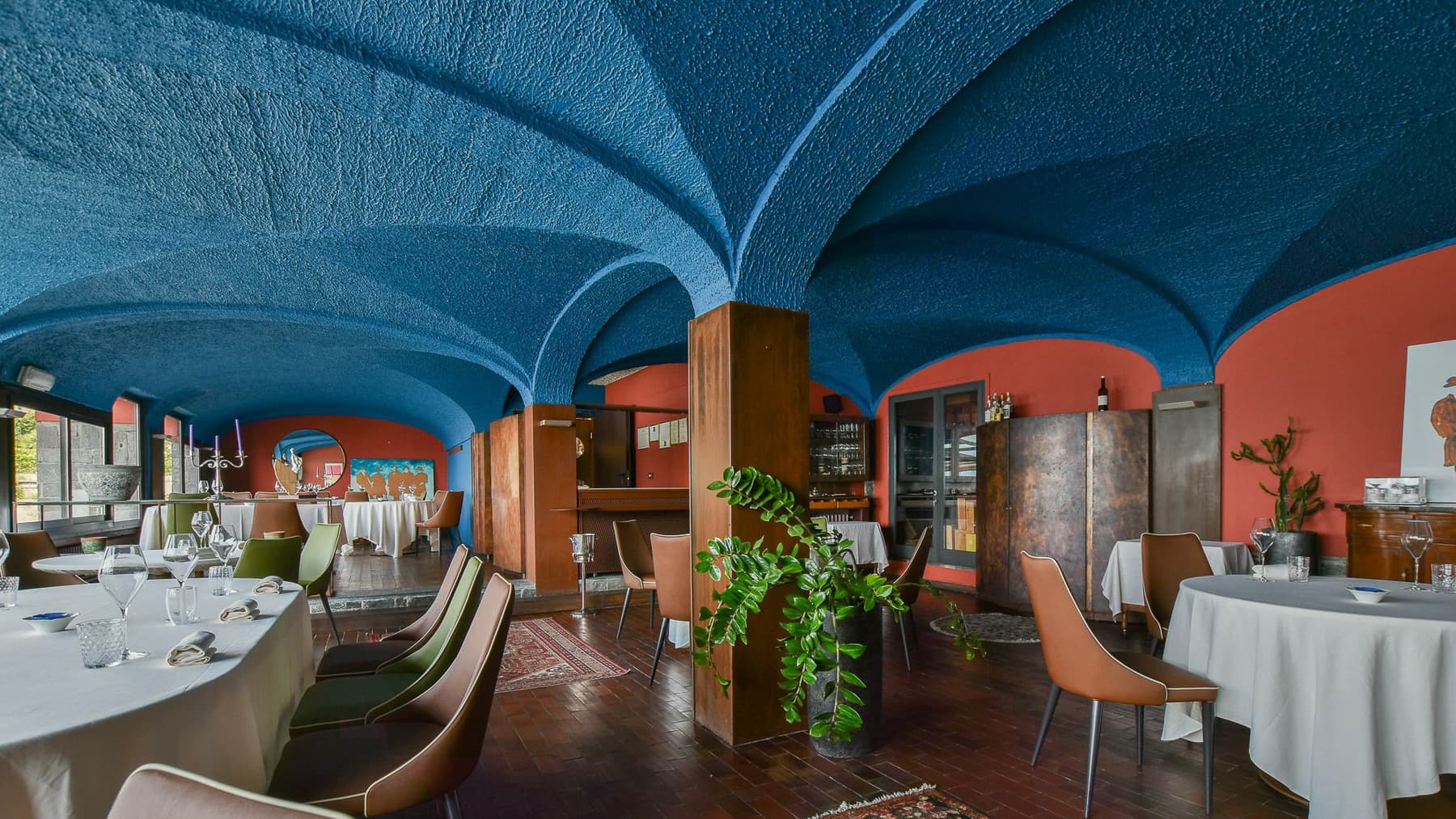 Interiors (10)