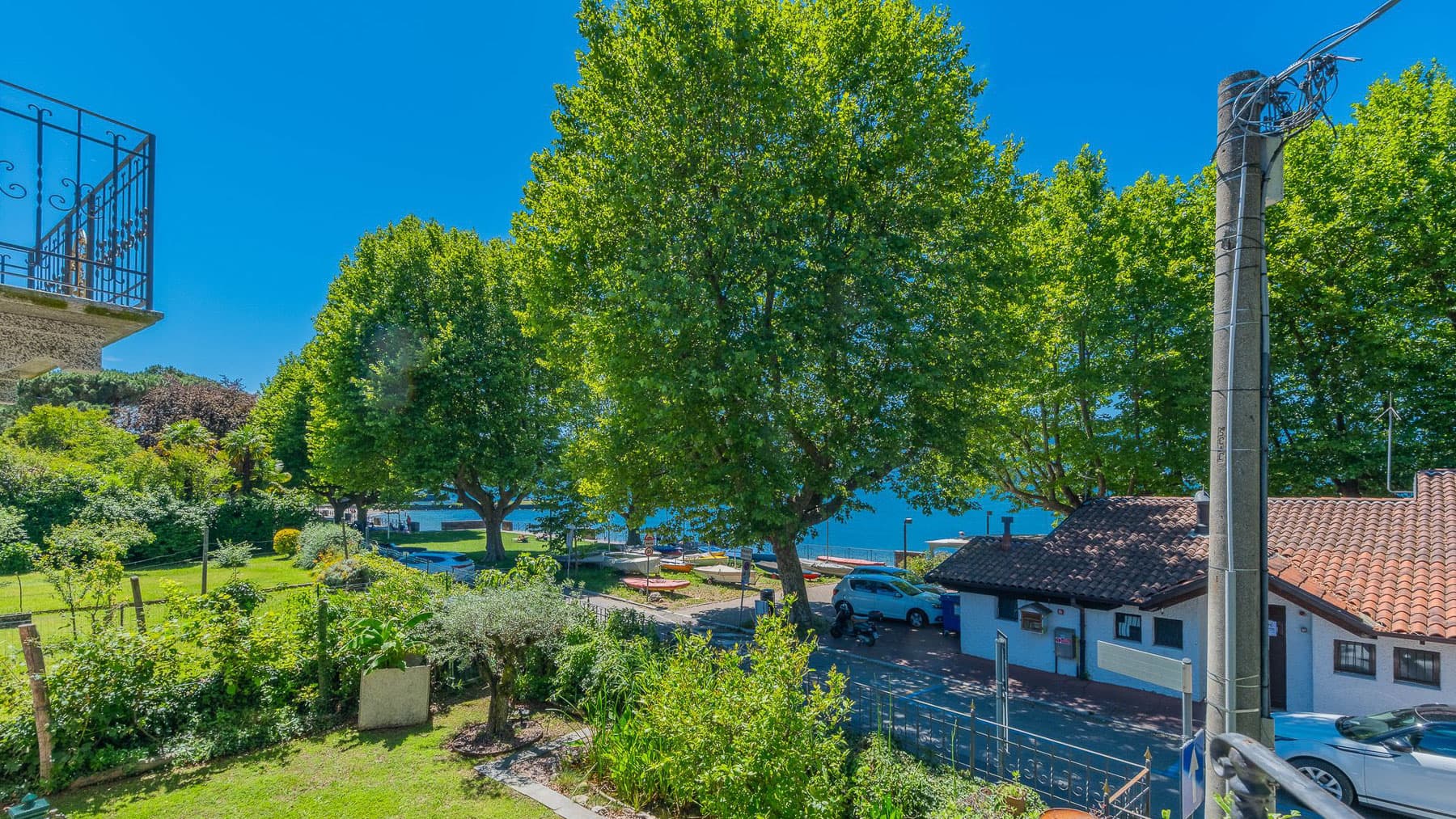 Villa in Laveno-Mombello, Lake Maggiore, Lombardy