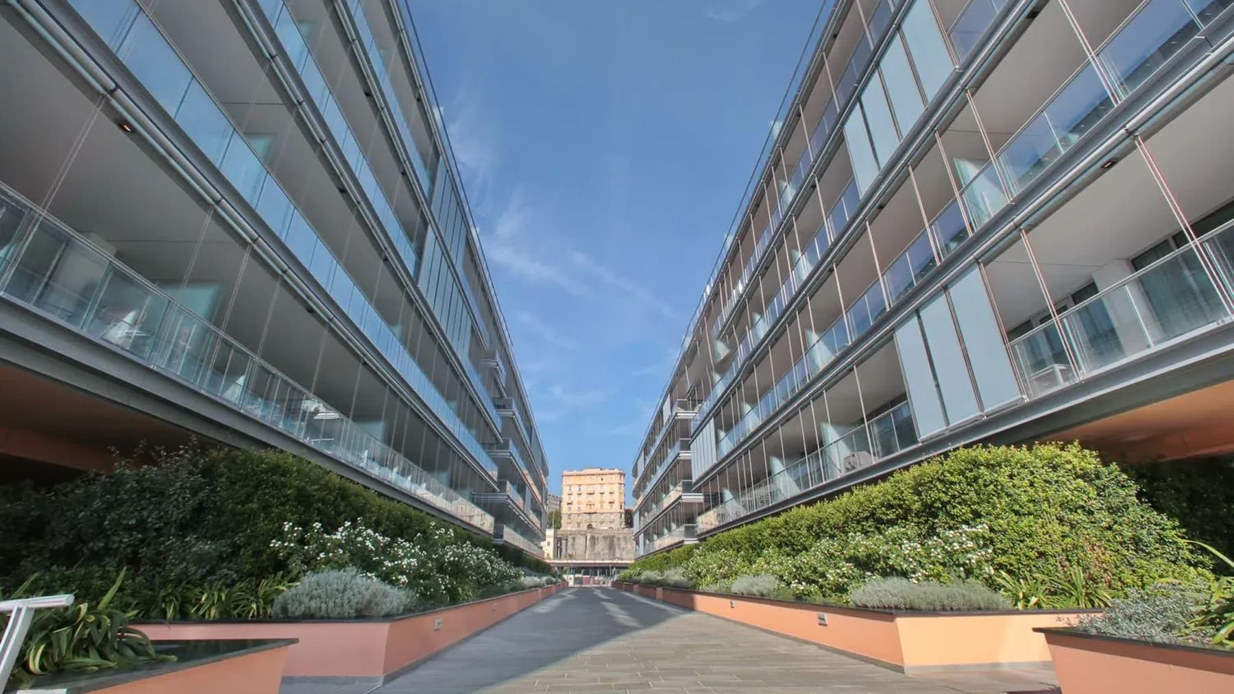 Appartamento esclusivo a Genova con ampio terrazzo