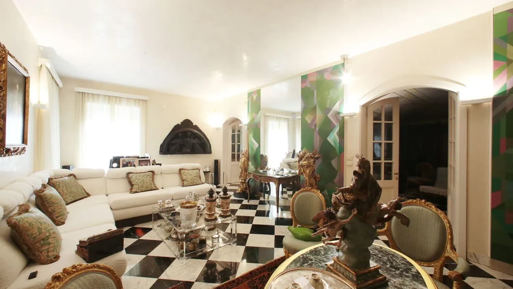 Villa indipendente con piscina a Genova Quarto