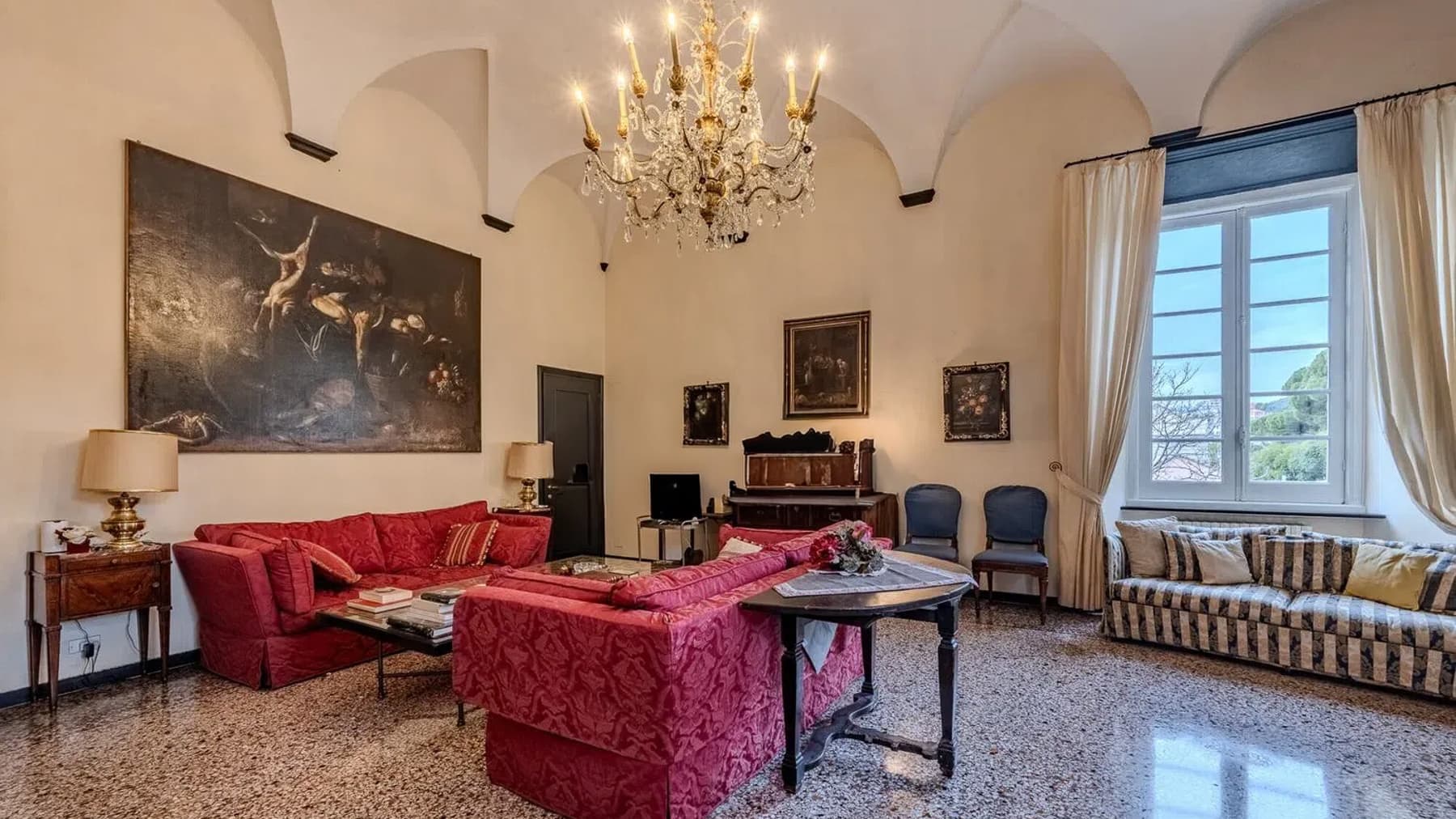 Appartamento storico di prestigio nel cuore di Genova