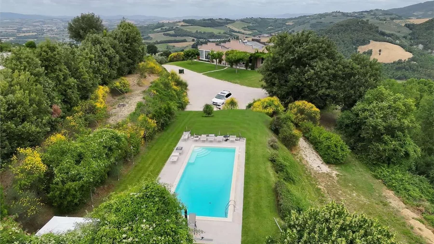 Elegant Villa in Collazzone, Heart of Umbria