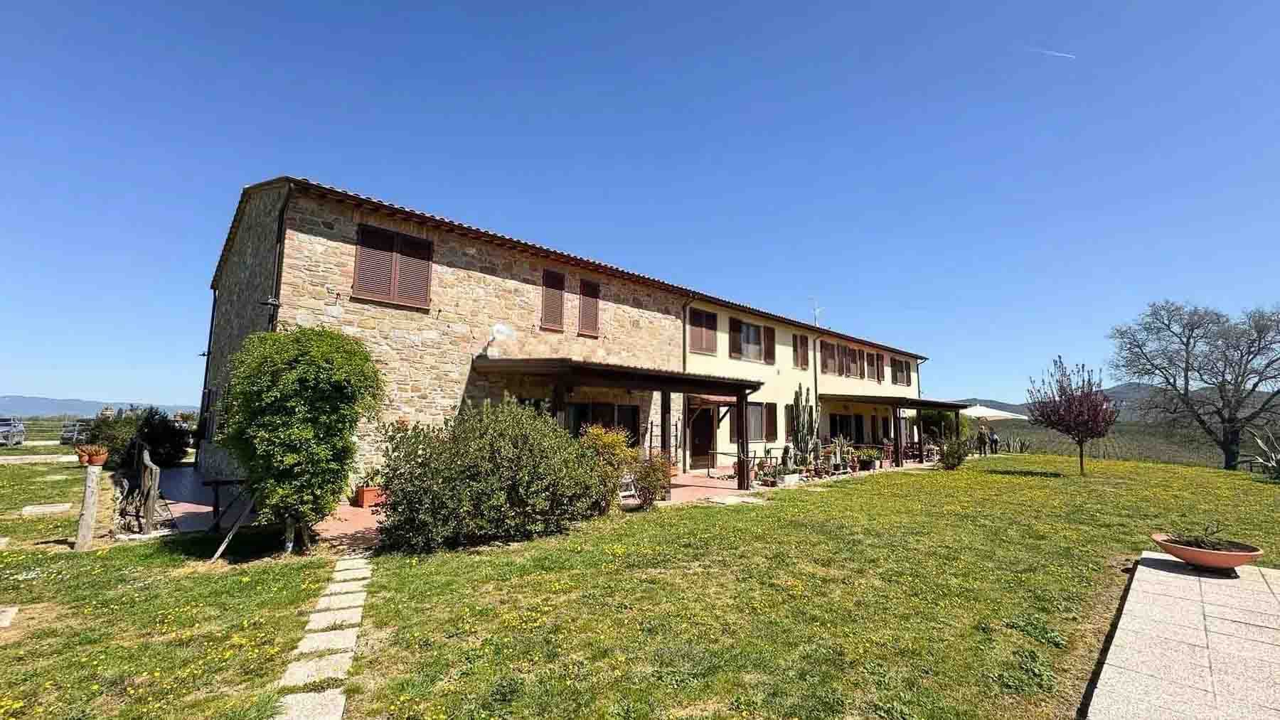 Rustic Country House in Castiglione del Lago, Umbria