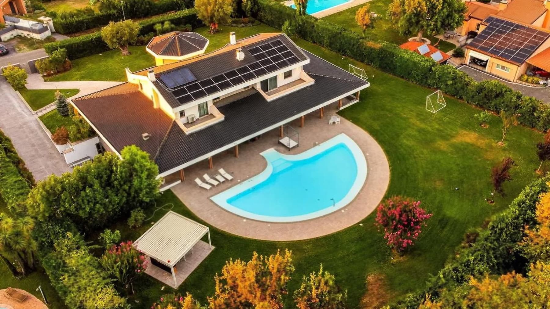Elegant Villa in Rome, Lazio's Historic Heart