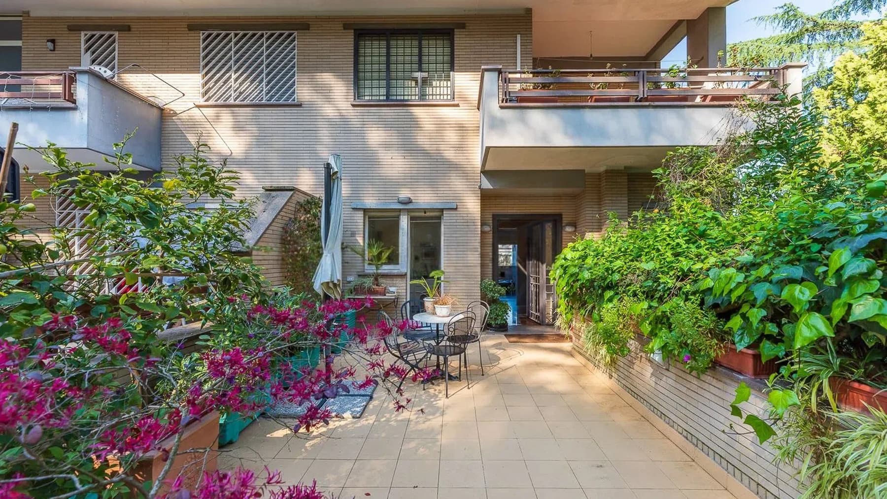 Elegant Villa in Rome, Lazio