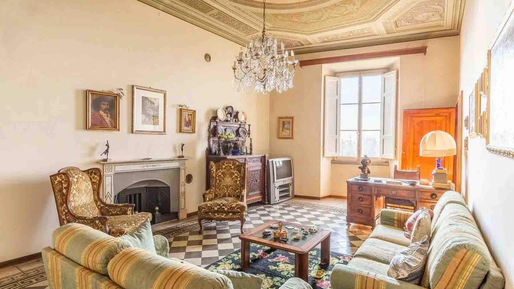 Charming Apartment in Cortona, Tuscany